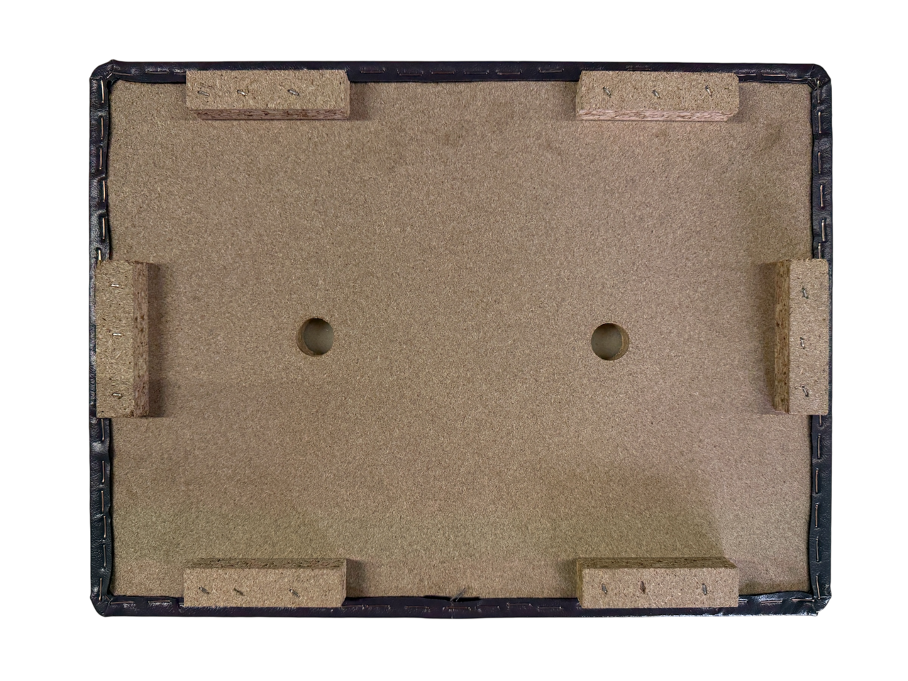 Biersitzkissen Schwarz – Vom Kasten zum Thron